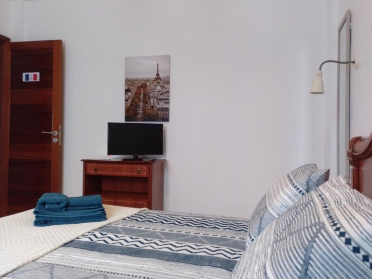 Francos Rooms Аресифе Екстериор снимка