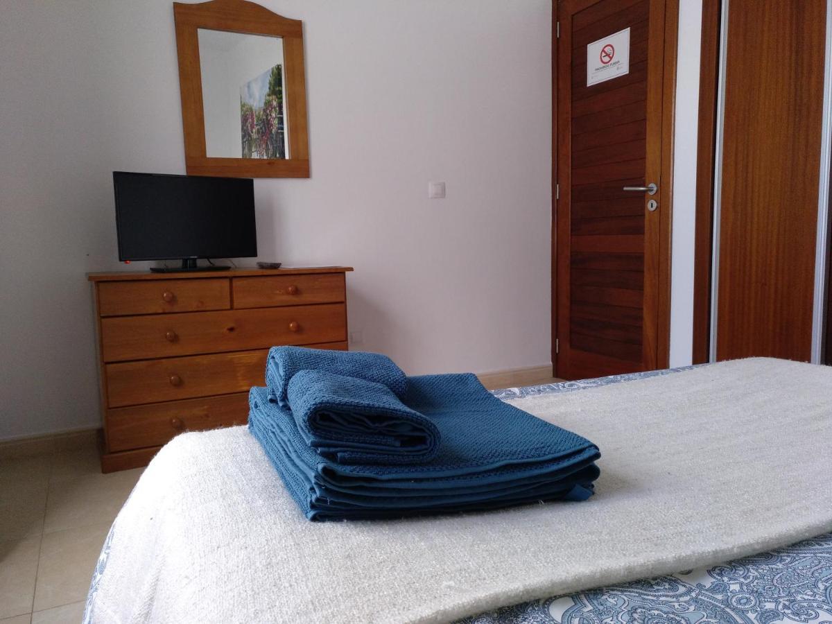 Francos Rooms Аресифе Екстериор снимка