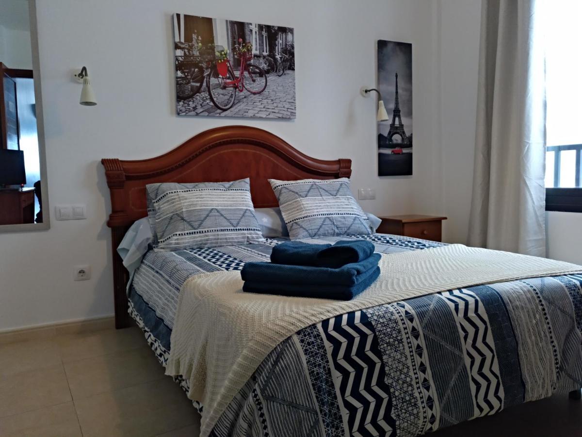 Francos Rooms Аресифе Екстериор снимка